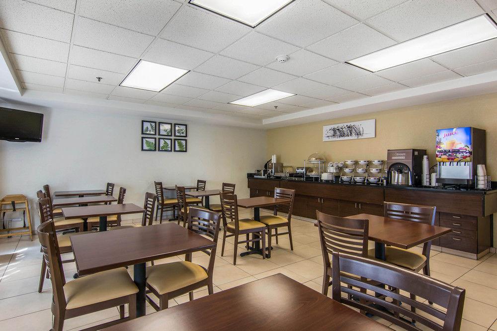 Sleep & - Portsmouth Hotel Chesapeake
