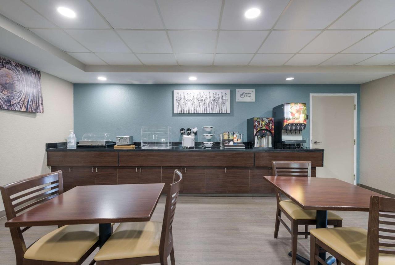 Sleep & - Portsmouth Hotel